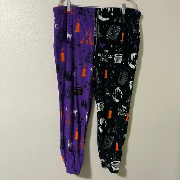 Disneys Hocus Pocus women’s XLarge sleep pants jogger style Halloween - Picture 2 of 7